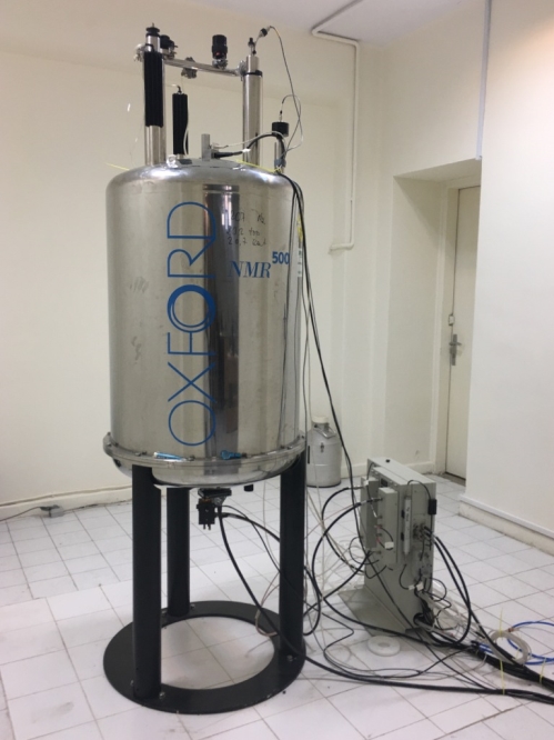 H-NMR, C-NMR 500MHz بصورت همزمان